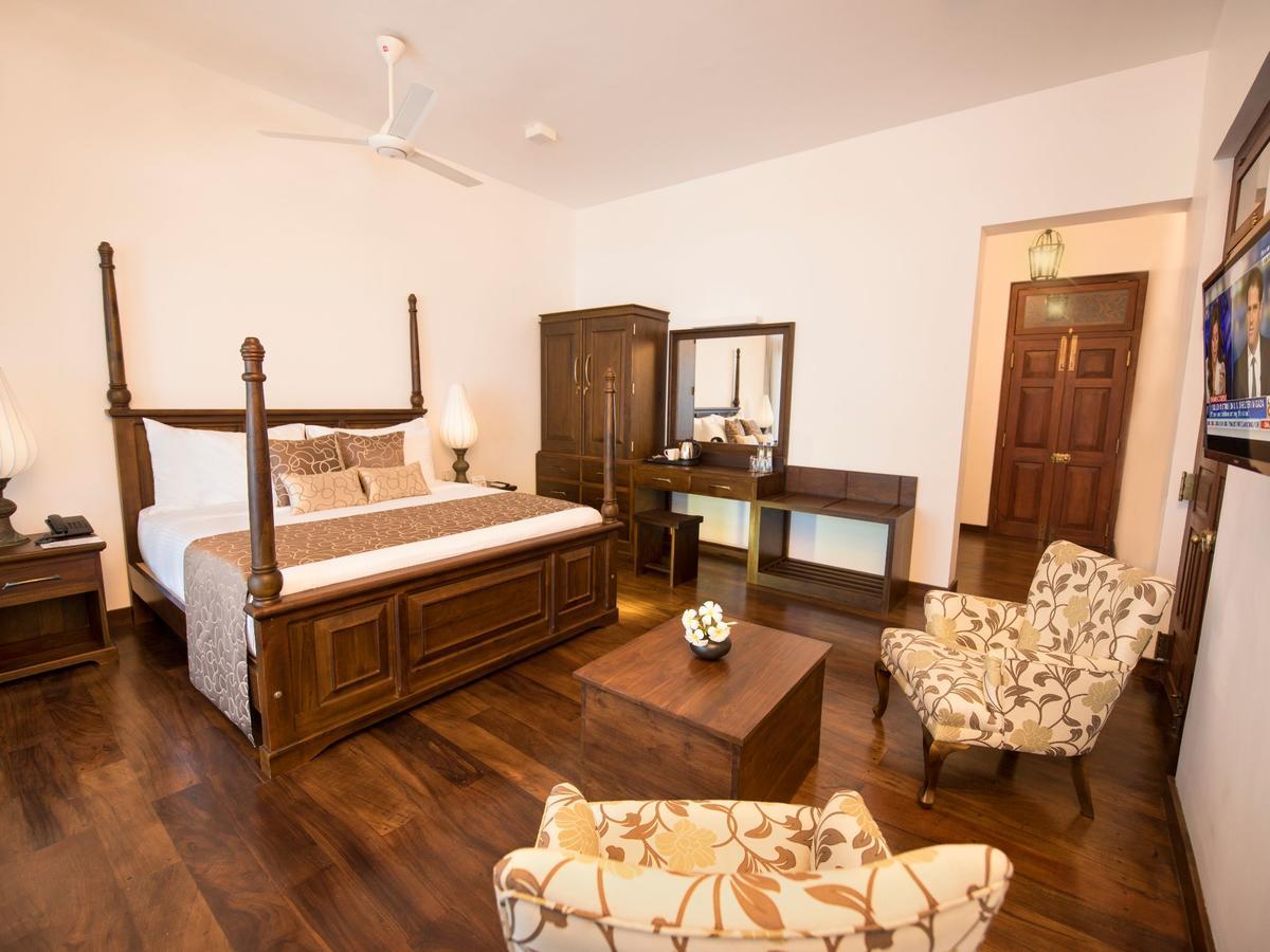 Villa 46 Hikkaduwa Bagian luar foto
